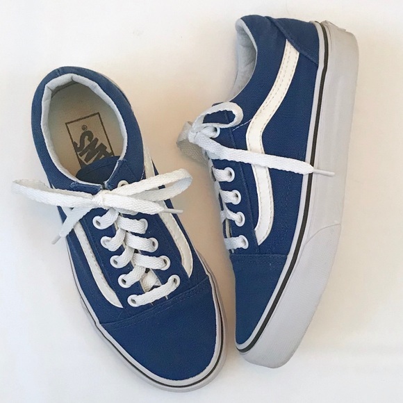 estate blue vans old skool